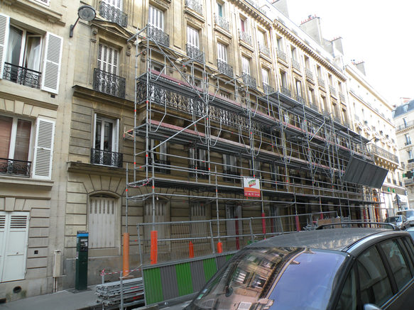  echafaudage, rue de la Bienfaisance